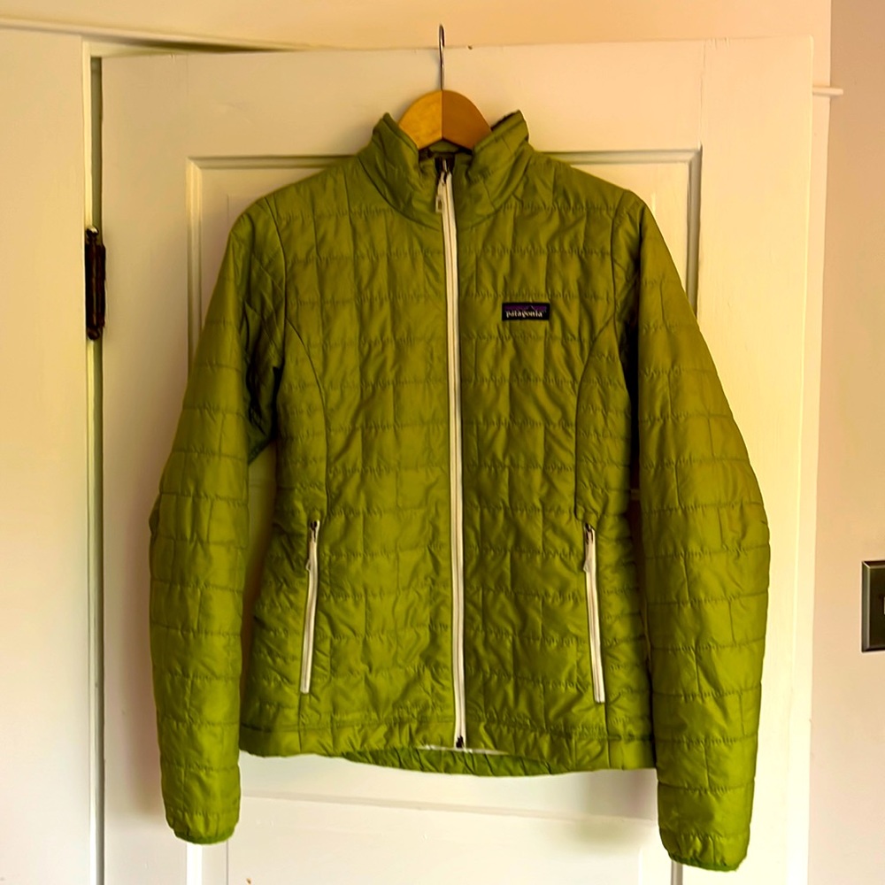 Patagonia Nanopuff W’s small. Lime green. A few tears, see in pics.